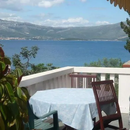 The Olive Tree Apartment Lumbarda