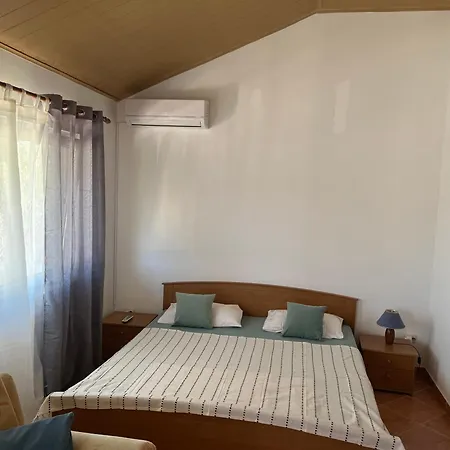 The Olive Tree Lumbarda